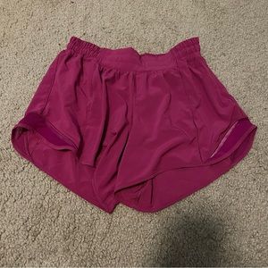 Lululemon Hotty Hot Shorts - Ripened Raspberry